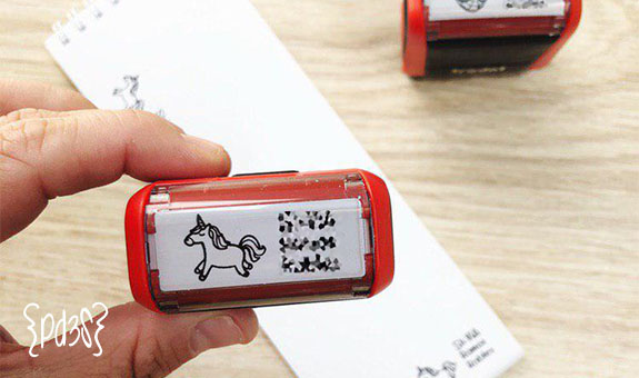 calculadora Remolque bosquejo Sellos personalizados para etiquetar la ropa de los niños