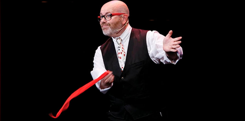 Magic Peter en CasaLa Teatro | Sevilla con los peques