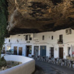 Excursión De Acinipo a Setenil por la Ruta de los Bandoleros con Senderismo Sevilla 00 | Sevilla con los peques